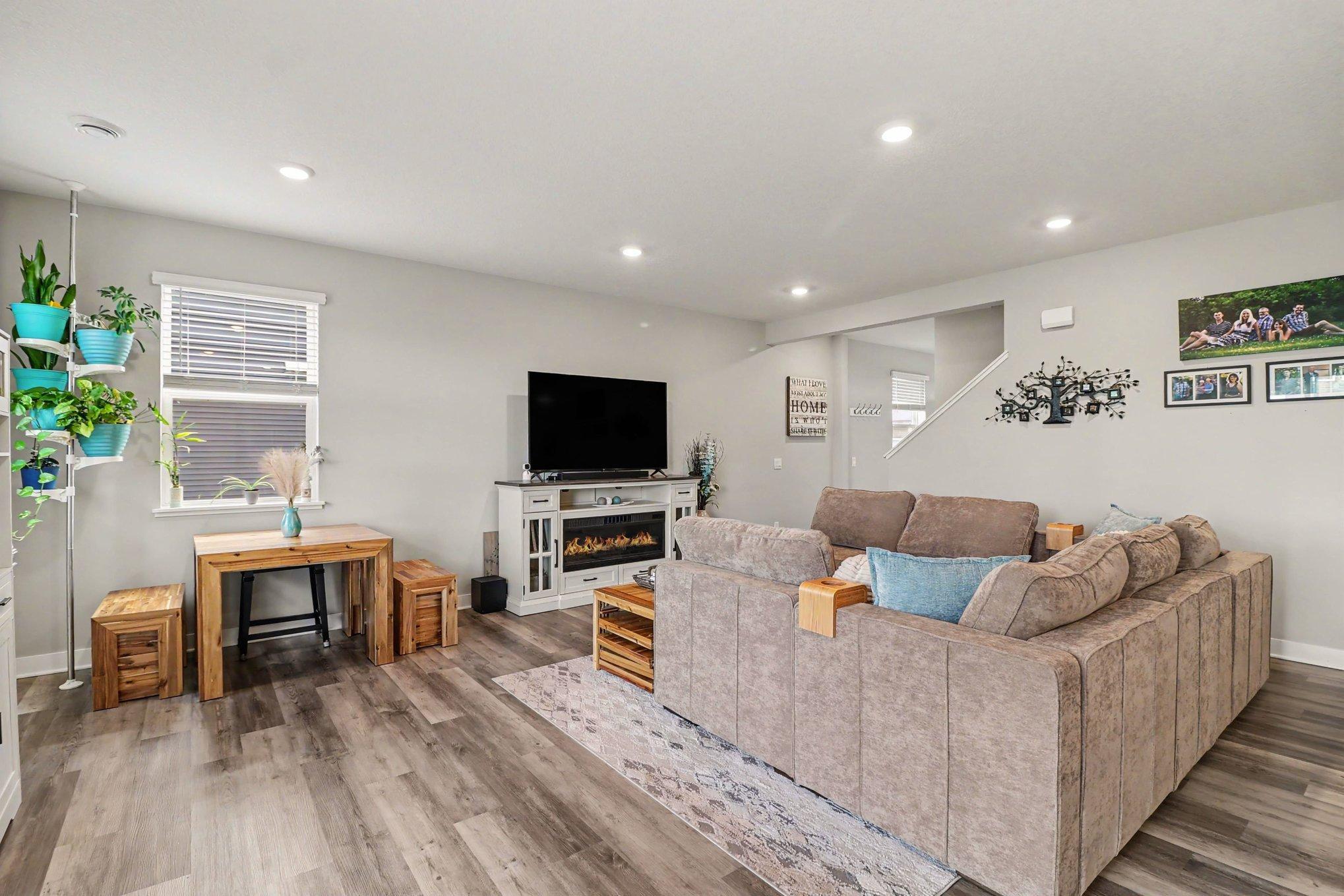 246 Snowdrop Trail