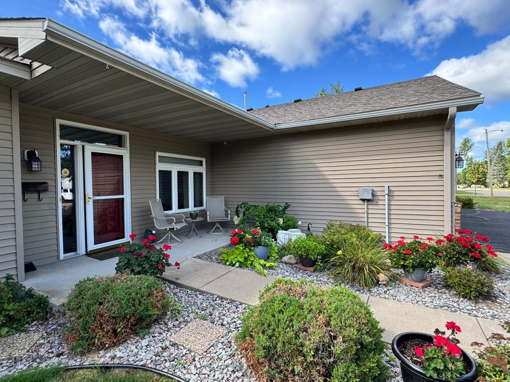 Photo of 617 4th Street NW #1, Aitkin, MN 56431 (MLS # 7141155)