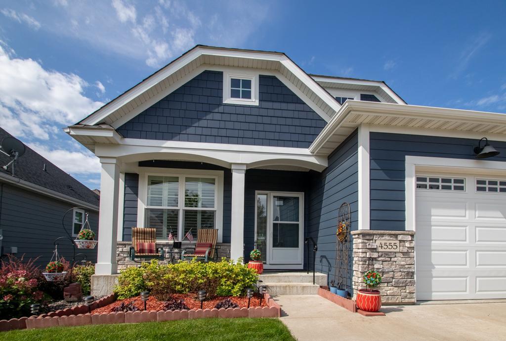 4555 Zircon Lane N