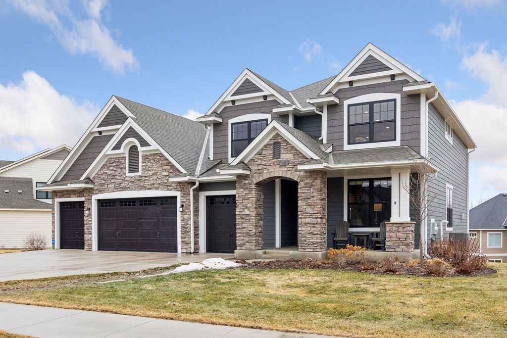 Photo of 1456 Palmer Drive N, Lake Elmo, MN 55042 (MLS # 7017358)