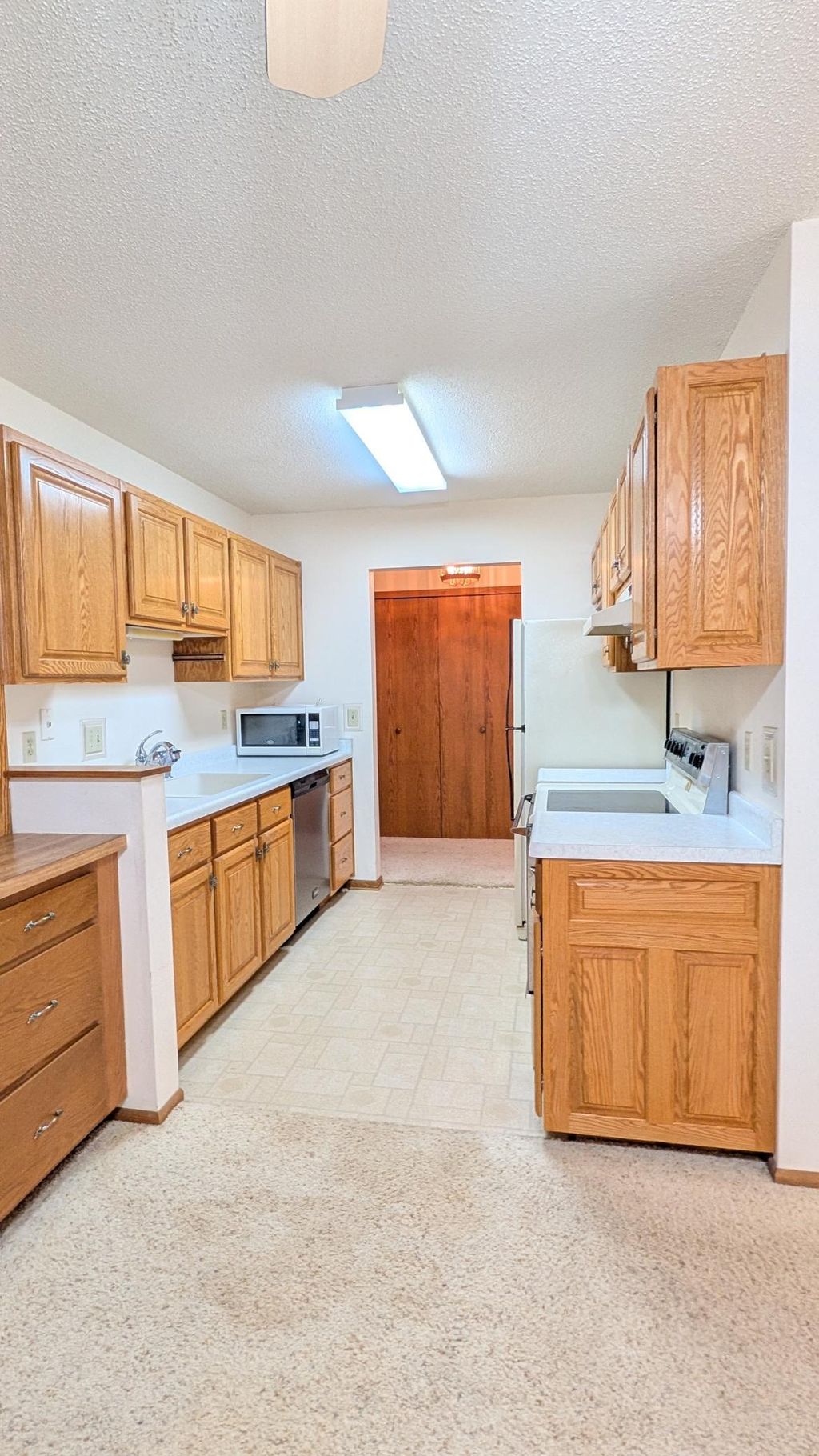 Photo of 1200 18th Avenue NW #118, Austin, MN 55912 (MLS # 7007233)