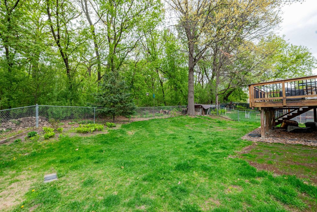 Photo of 2273 6th Street N, North Saint Paul, MN 55109 (MLS # 7067837)
