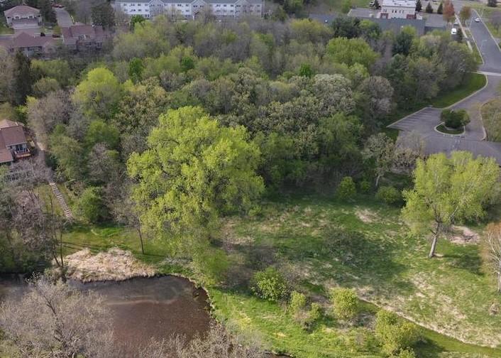 3.25 AC Riverside Drive