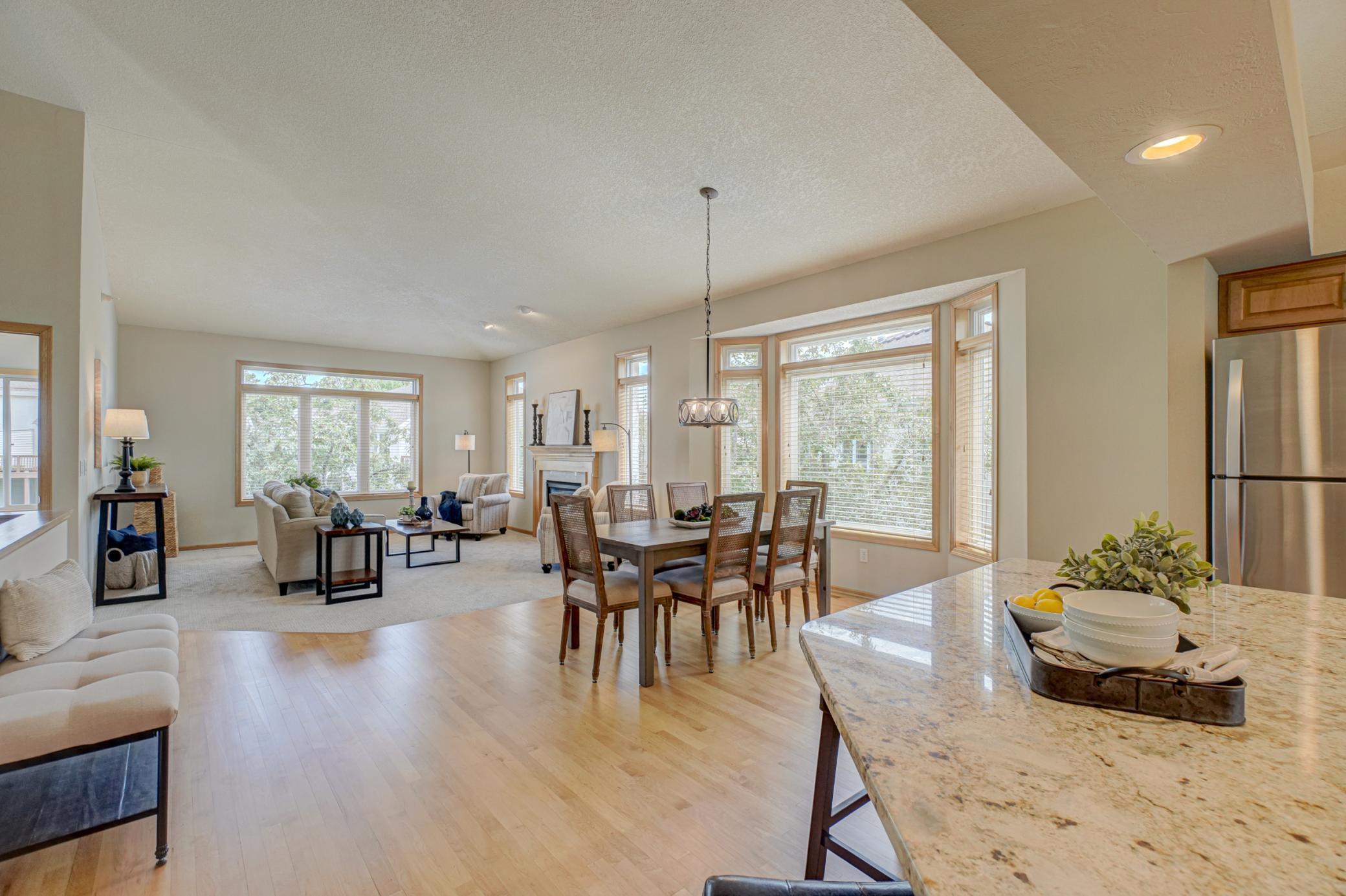 8006 Victoria Lane