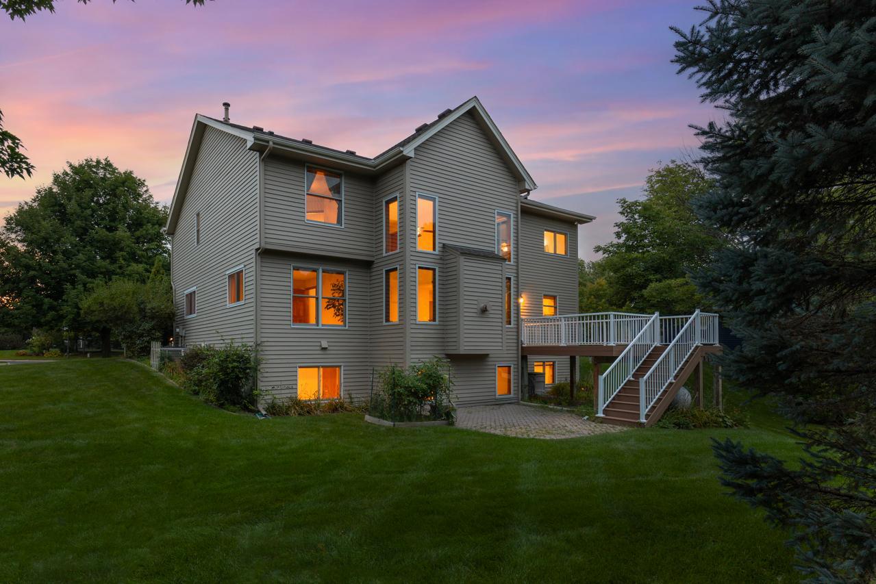 8079 Spruce Trail