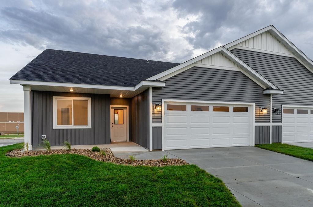 Photo of 5515 Sundown Place NW, Rochester, MN 55901 (MLS # 6737873)