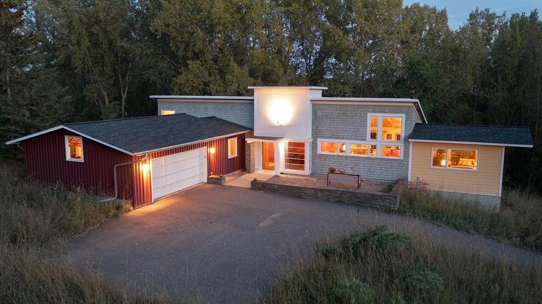 6 Robb Farm Road