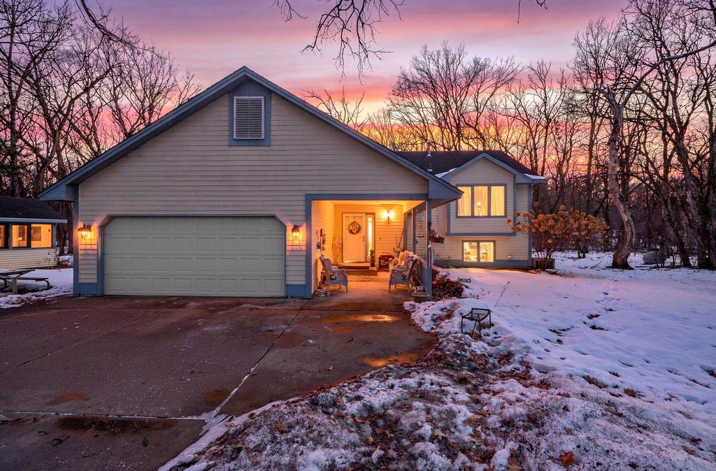 Photo of 198 268th Lane NE, Isanti, MN 55040 (MLS # 7003754)