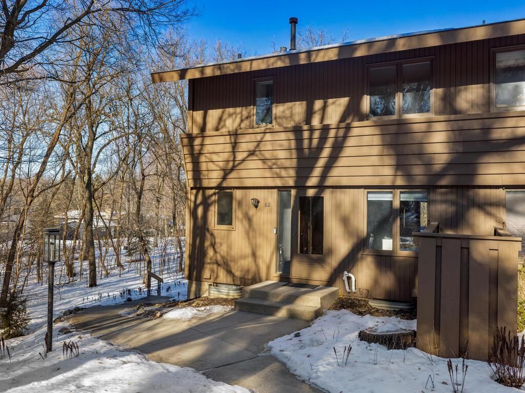 Photo of 82 Walden Street, Burnsville, MN 55337 (MLS # 7008809)