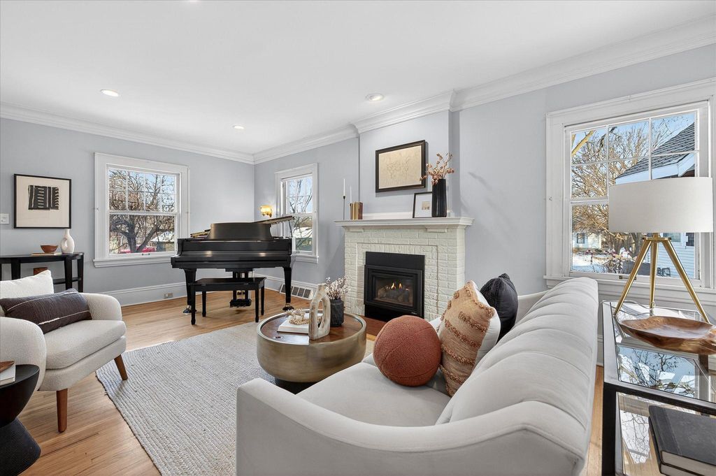 Photo of 461 Cedar Lake Road S, Minneapolis, MN 55405 (MLS # 7007488)