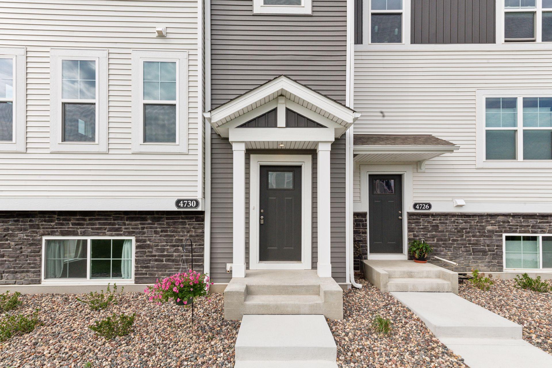 4730 Bottlebrush Lane