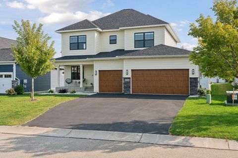 4316 Woodland Cove Parkway Minnetrista MN 55331