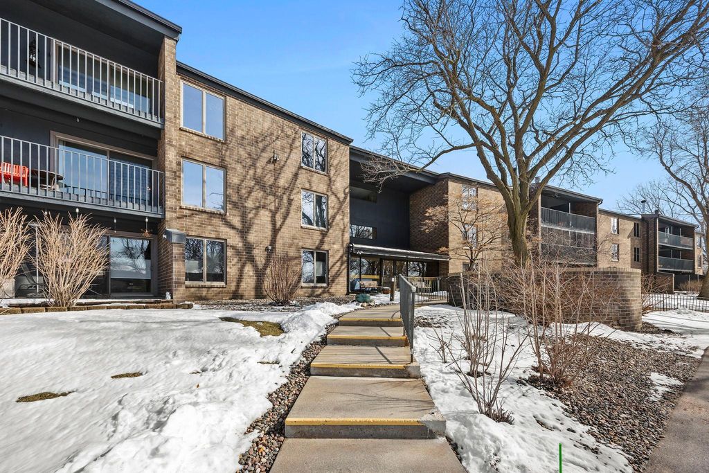 Photo of 5120 W 102nd Street #204, Bloomington, MN 55437 (MLS # 7018019)