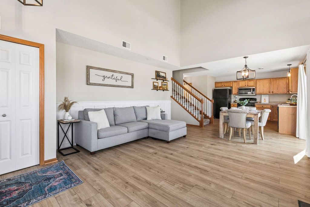 Photo of 16369 Elm Creek Lane #7049, Lakeville, MN 55044 (MLS # 7048662)