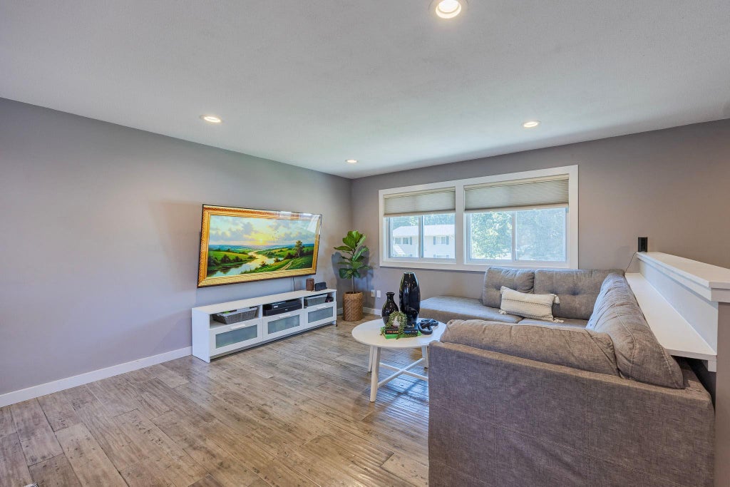 Photo of 10225 99th Avenue N, Maple Grove, MN 55369 (MLS # 7144296)