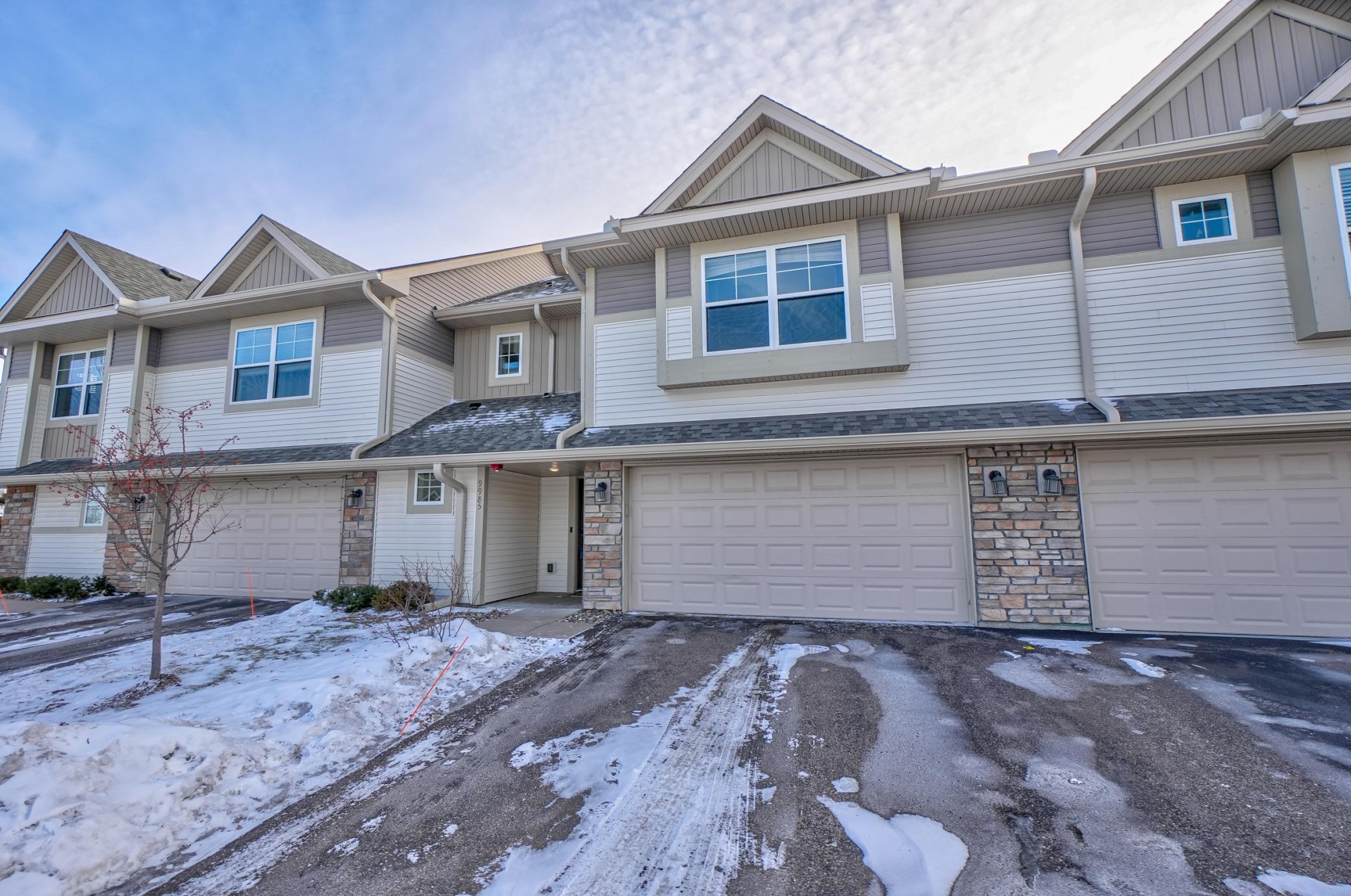 9985 5th Street Lane N