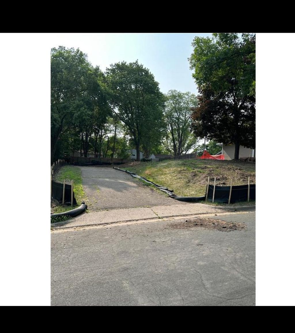 Photo of 1464 Idaho Avenue S, Saint Louis Park, MN 55426 (MLS # 7006113)