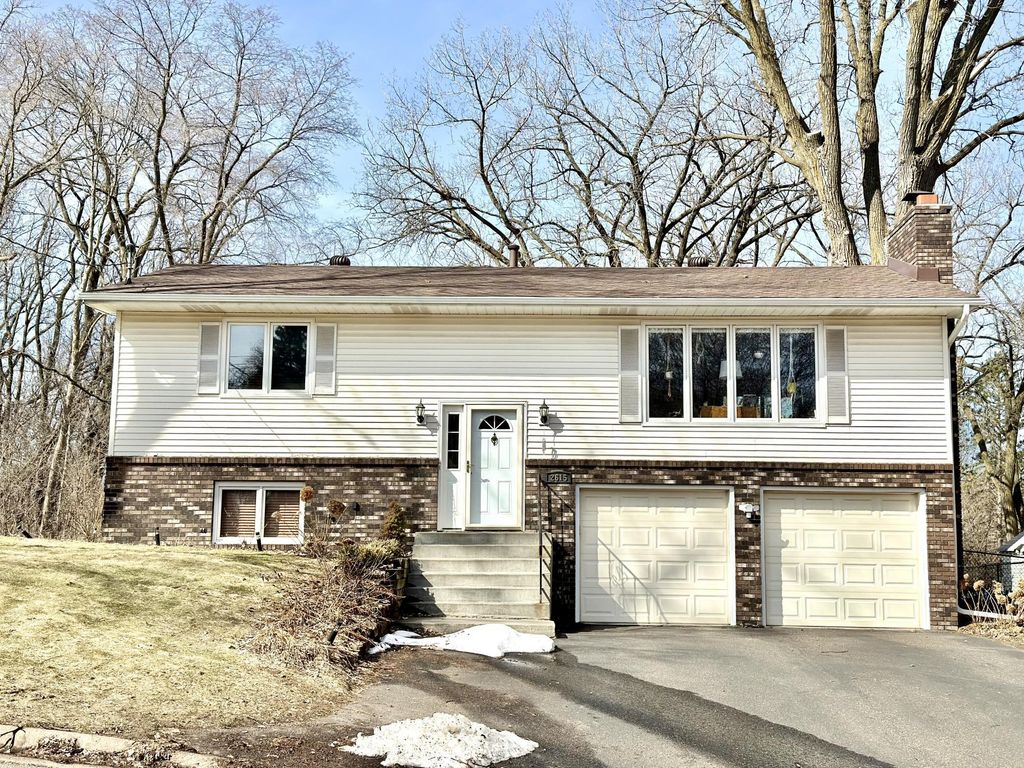 Photo of 2615 Flandrau Street, Maplewood, MN 55109 (MLS # 7040558)