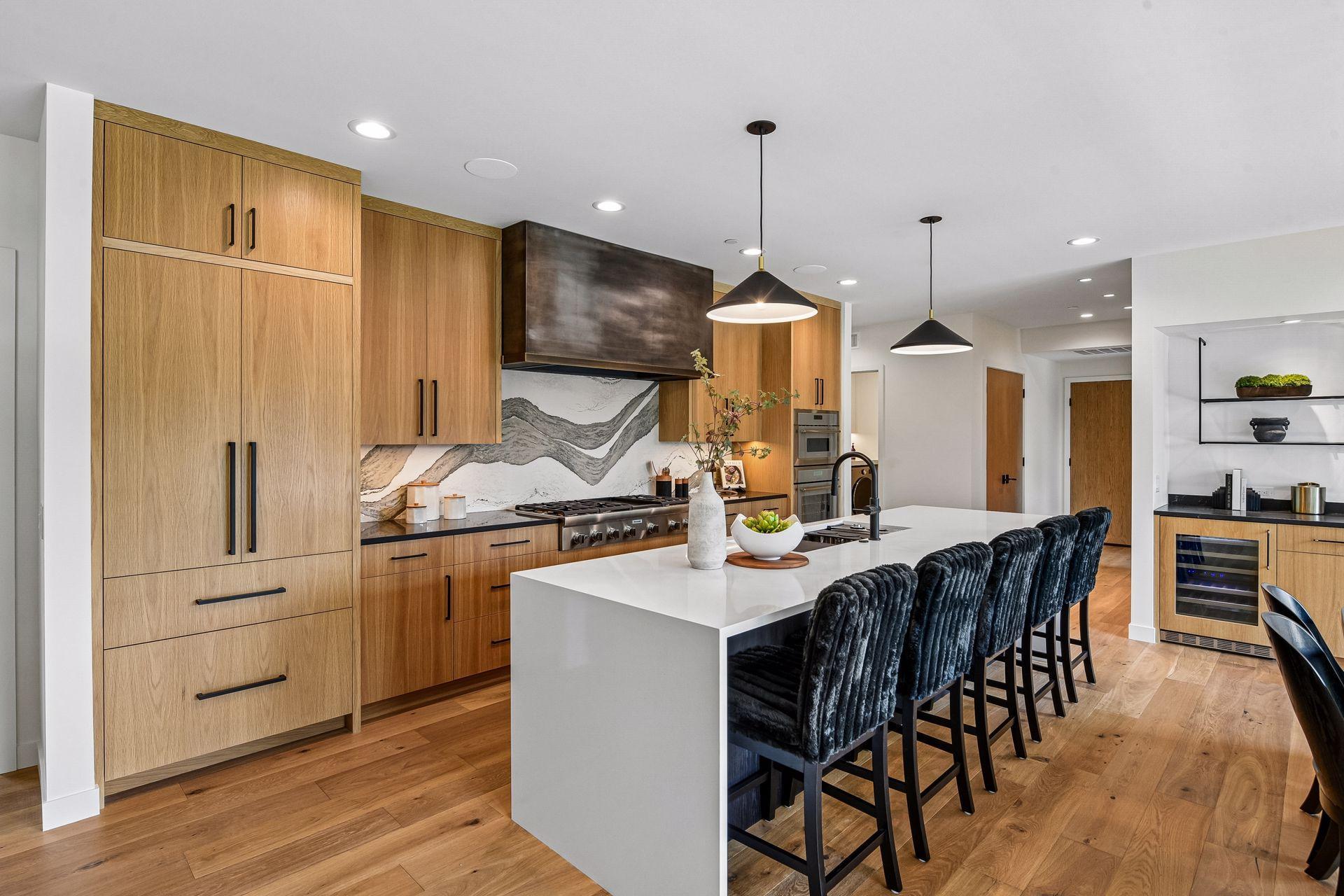 150 Broadway Avenue S 3C