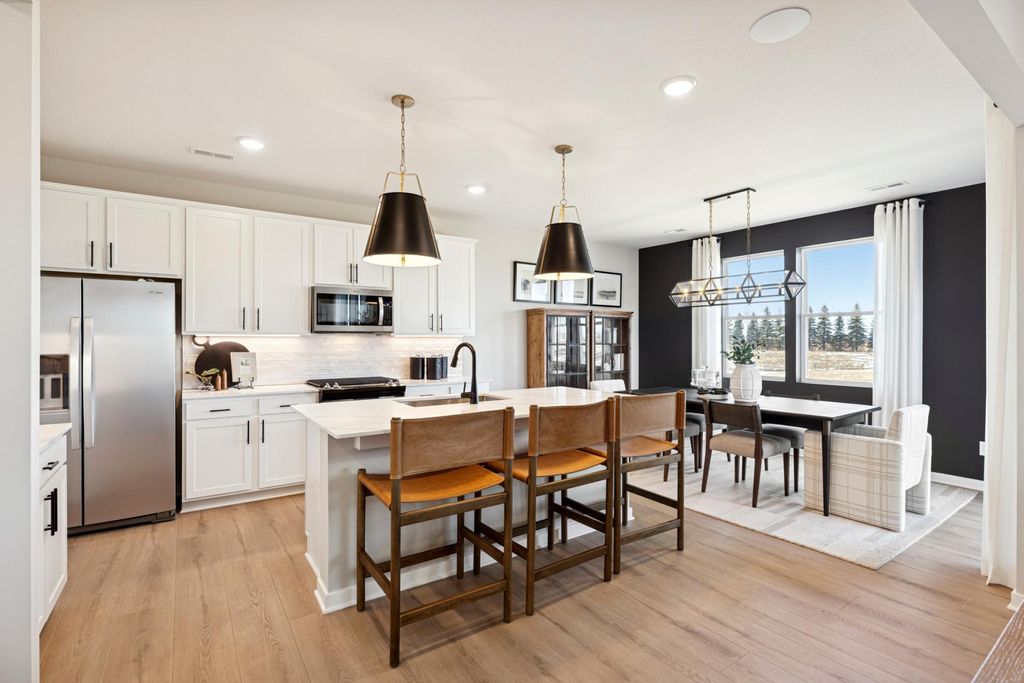 Photo of 4955 Airlake Drive, Woodbury, MN 55129 (MLS # 7044903)