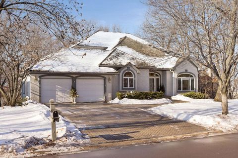 5000 Malibu Drive Edina MN 55436