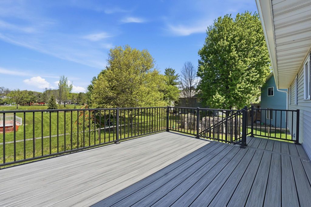 Photo of 912 Juniper Avenue W, Northfield, MN 55057 (MLS # 7075277)