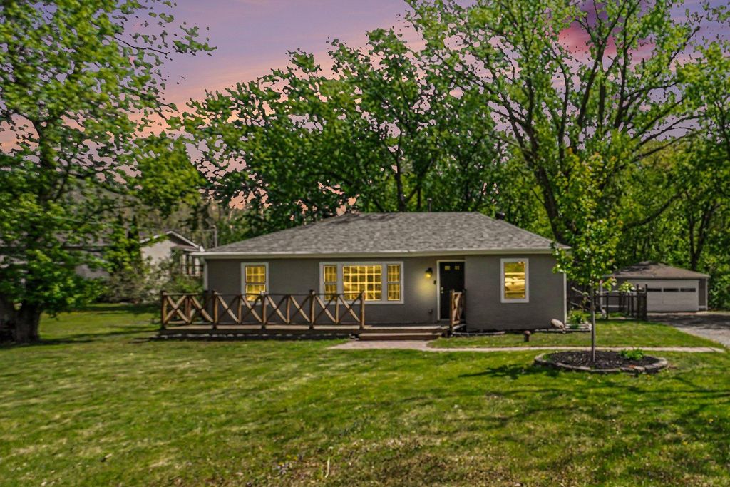 Photo of 5214 E County N, Dellwood, MN 55110 (MLS # 7070135)