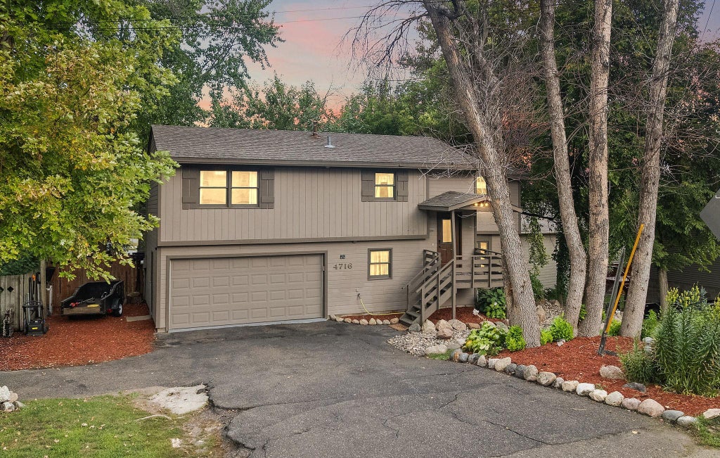 Photo of 4716 Wilshire Boulevard, Mound, MN 55364 (MLS # 7138645)