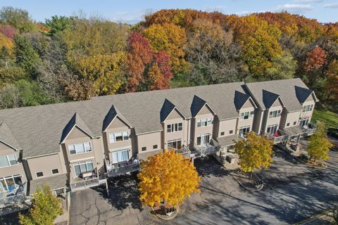 9816 Cove Drive Minnetonka MN 55305