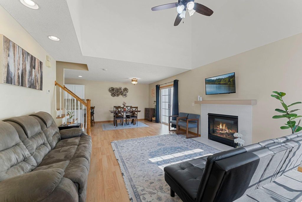 Photo of 8706 Quarry Ridge Lane #D, Woodbury, MN 55125 (MLS # 7039355)