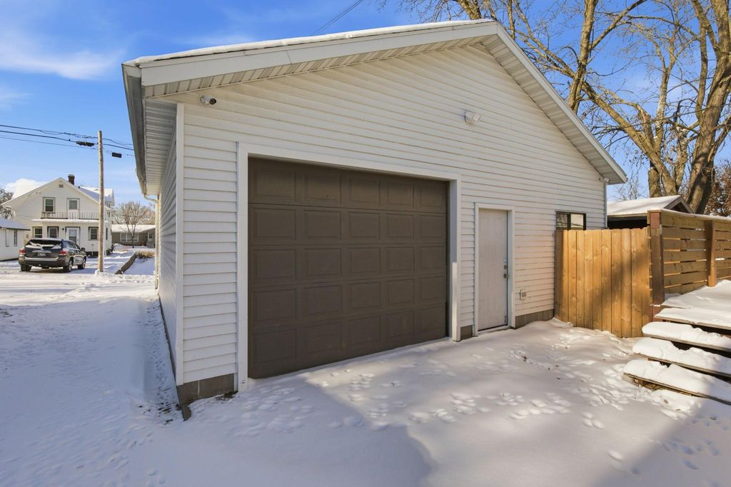 Photo of 229 9th Avenue N, Waite Park, MN 56387 (MLS # 6822913)
