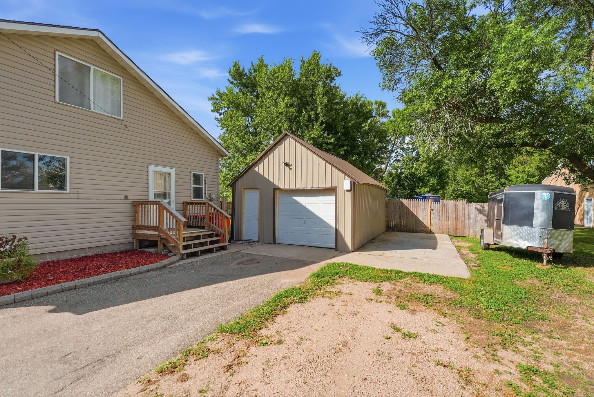 150 W Church Avenue