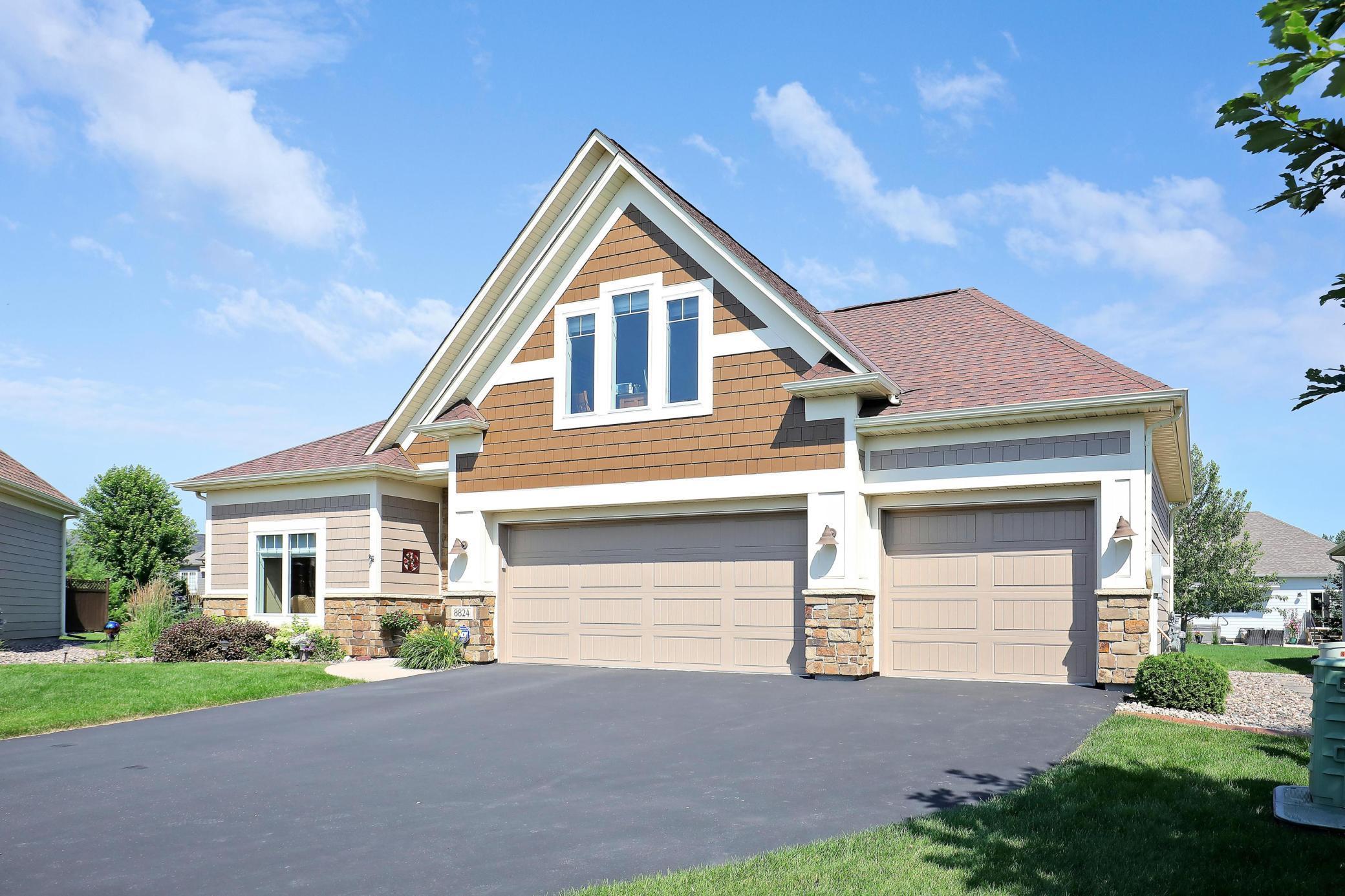 8824 Upper 7th Place N