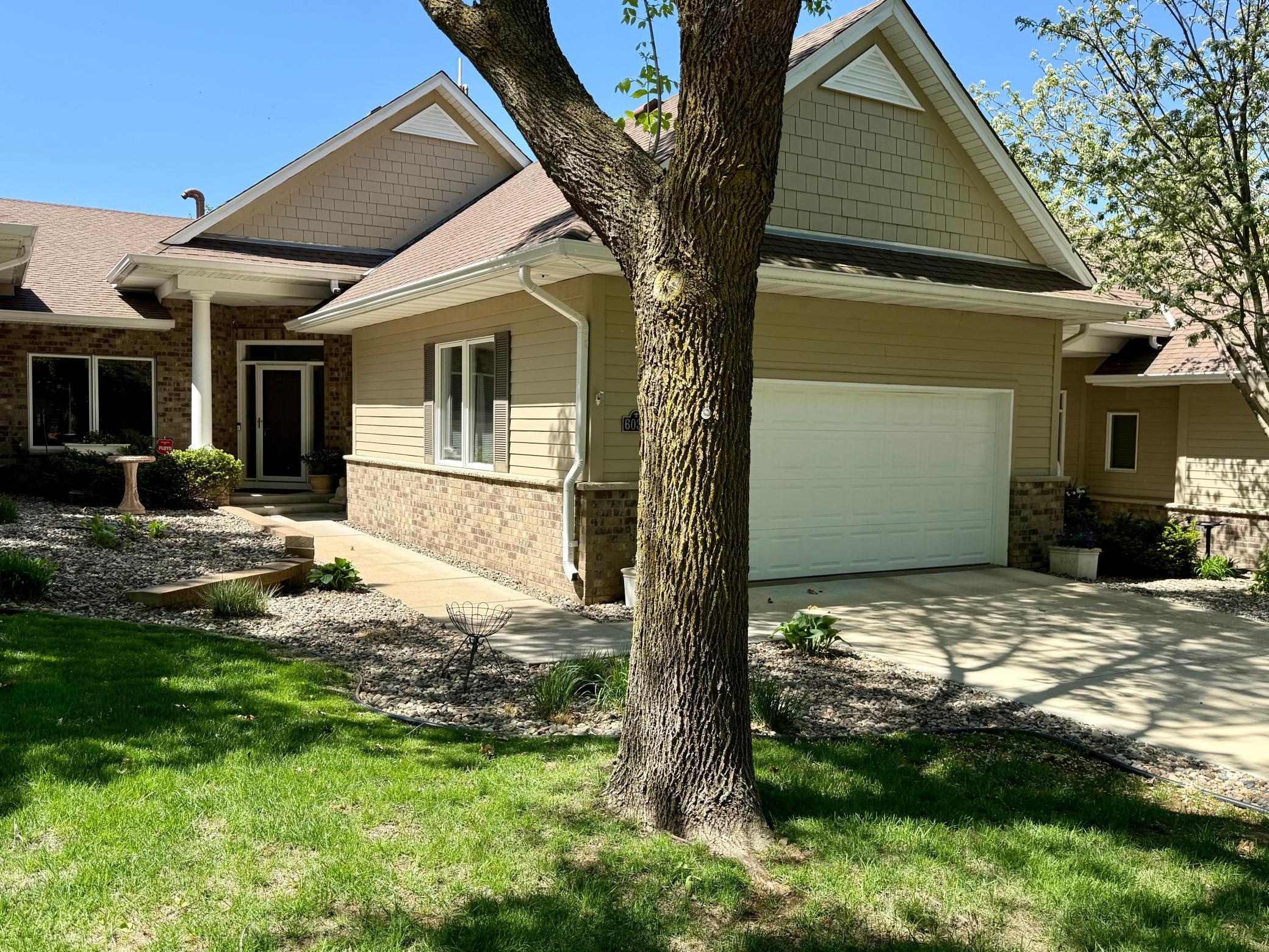 6030 Clarion Circle