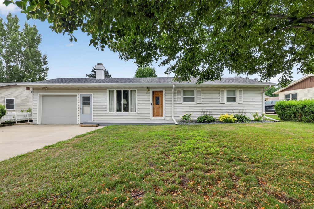 Photo of 212 2nd Street NW, Byron, MN 55920 (MLS # 7127193)