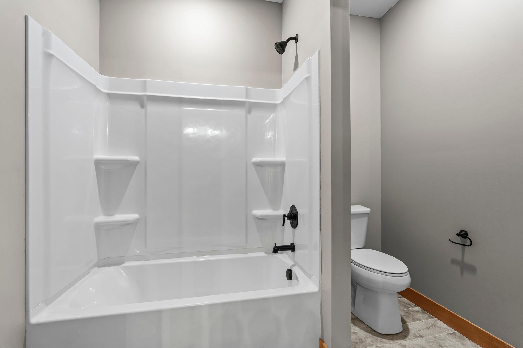Jordan, Minnesota, 55352, United States, ,4 BathroomsBathrooms,Residential,Active,1849231