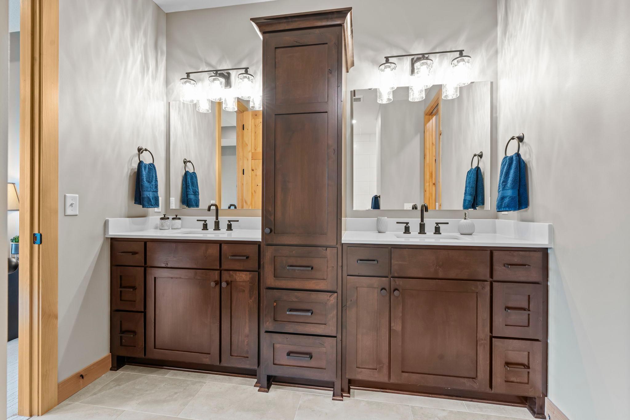Jordan, Minnesota, 55352, United States, ,4 BathroomsBathrooms,Residential,Active,1849231
