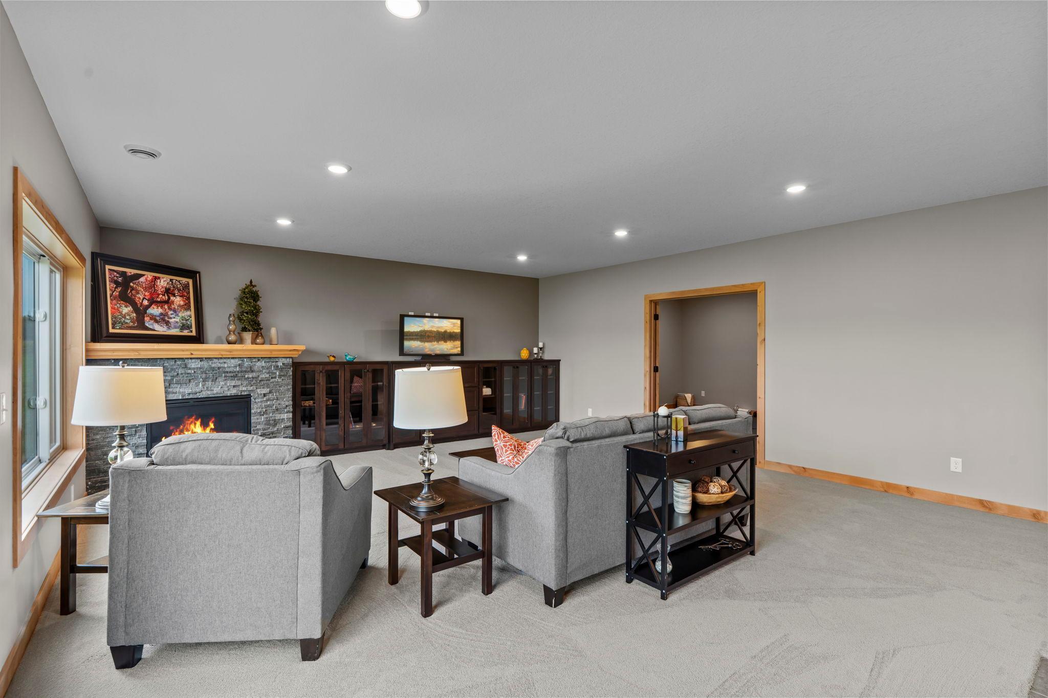 Jordan, Minnesota, 55352, United States, ,4 BathroomsBathrooms,Residential,Active,1849231