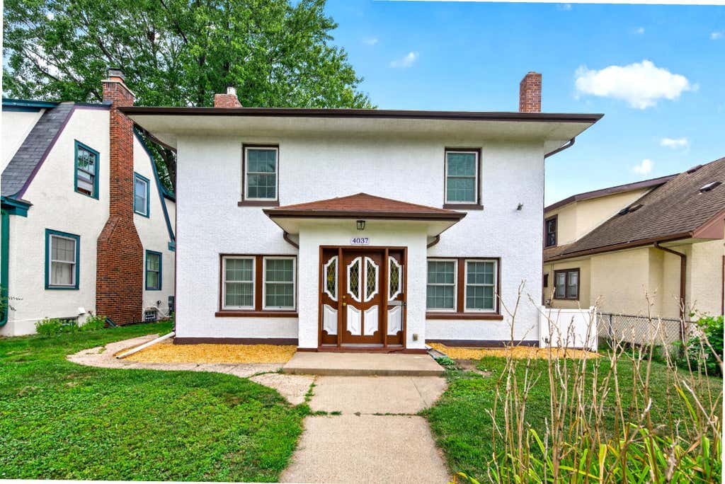 Photo of 4037 Grand Avenue S, Minneapolis, MN 55409 (MLS # 7131140)