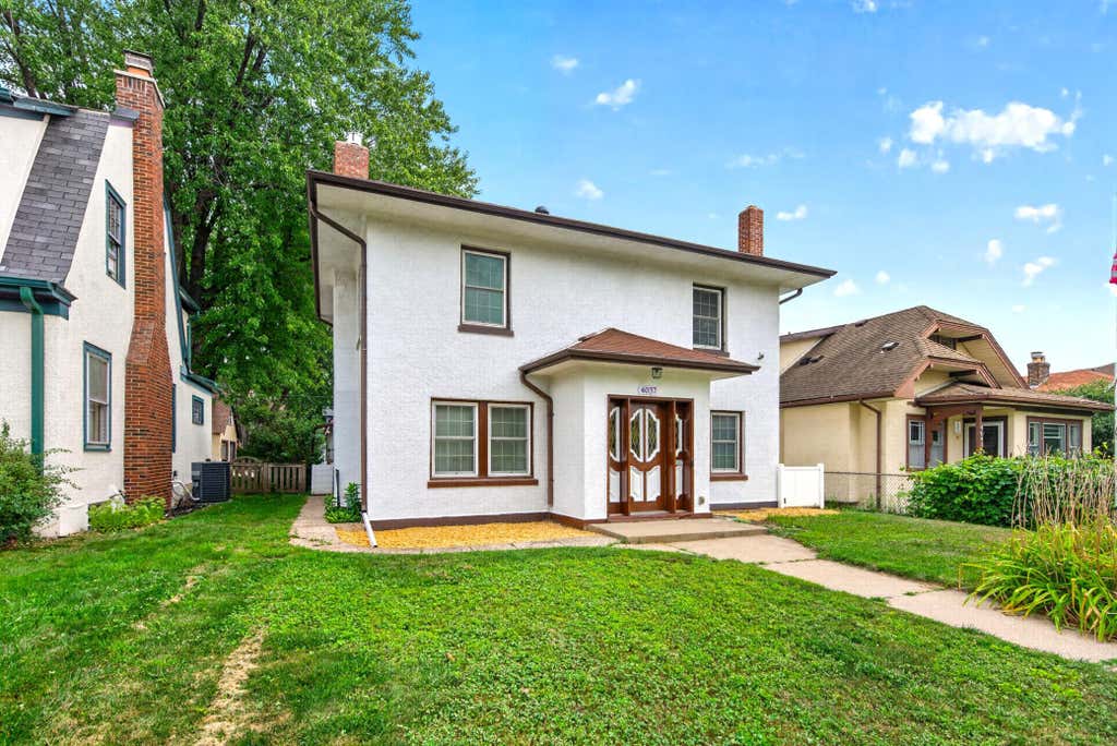 Photo of 4037 Grand Avenue S, Minneapolis, MN 55409 (MLS # 7131140)