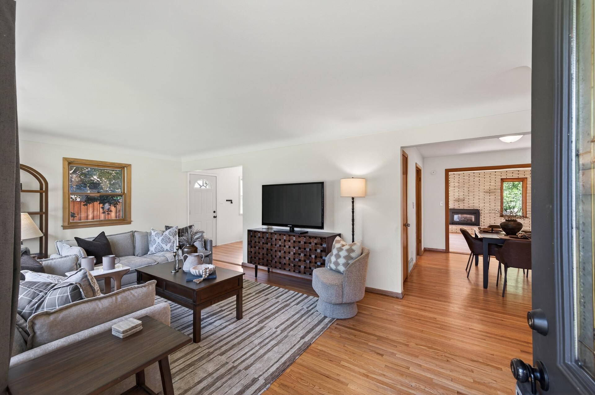 1056 Glenhill Road