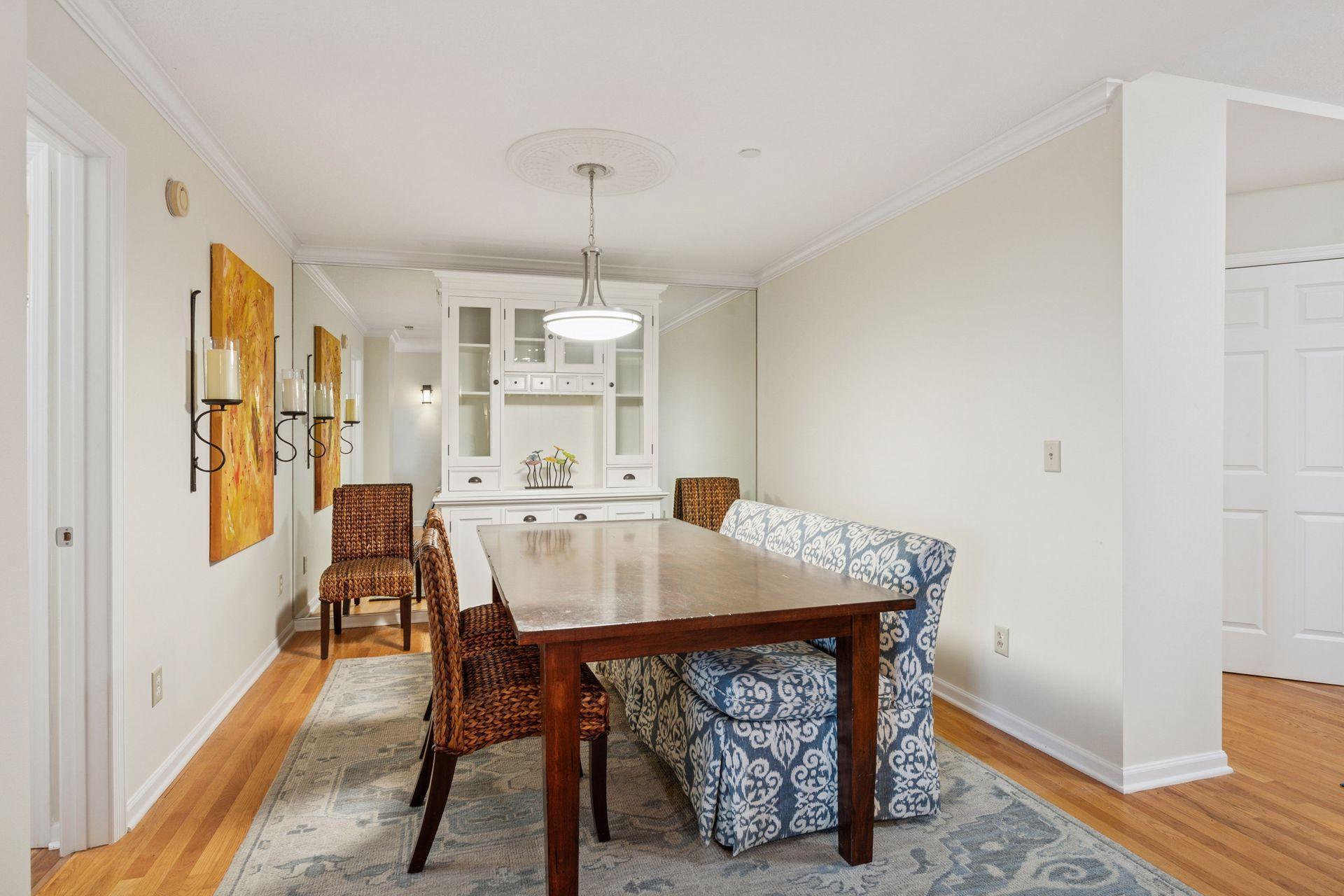 8301 Creekside Circle 570