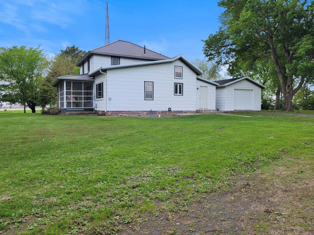 Photo of 411 State Highway 19, Franklin, MN 55333 (MLS # 7100725)