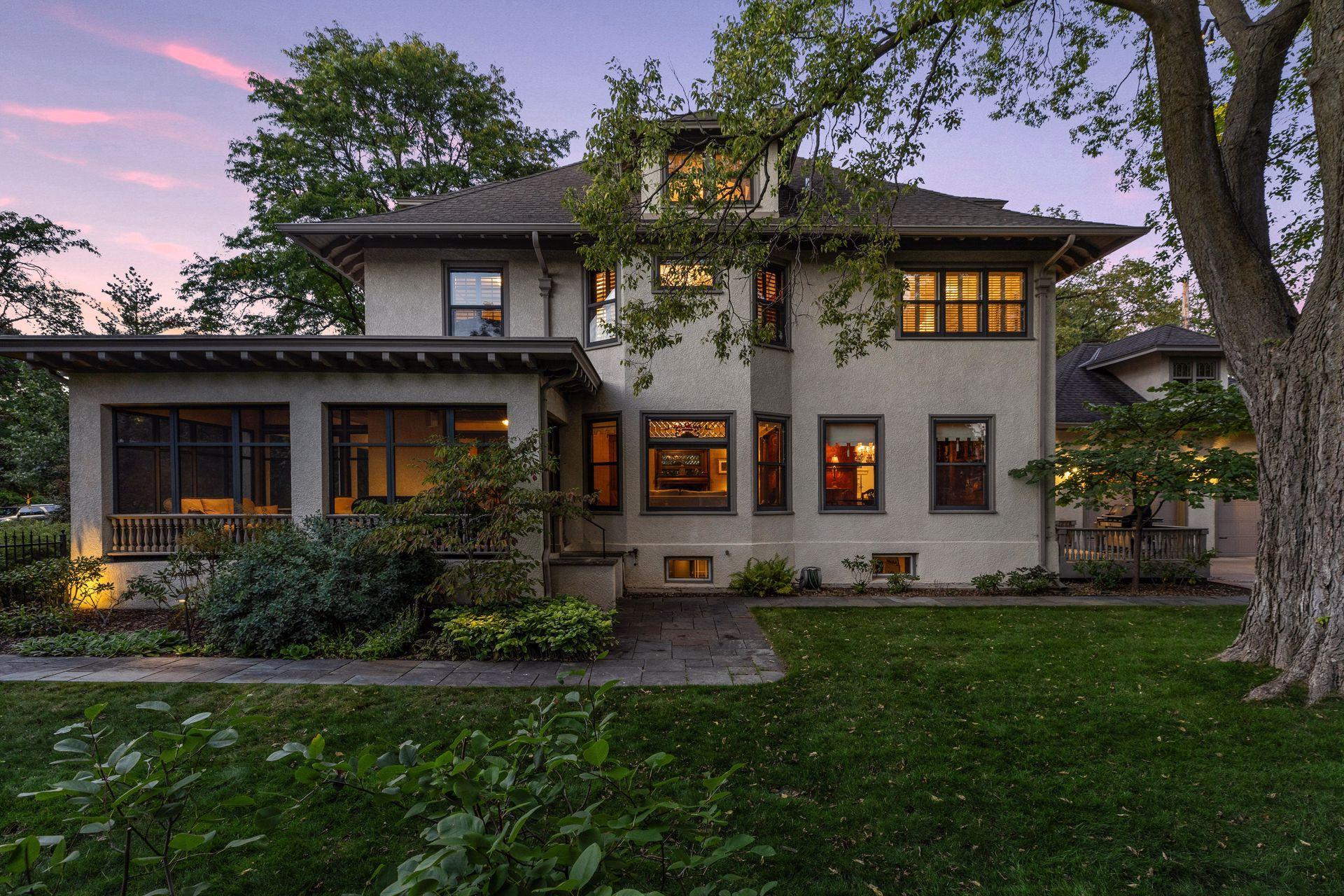 4551 Dupont Avenue S