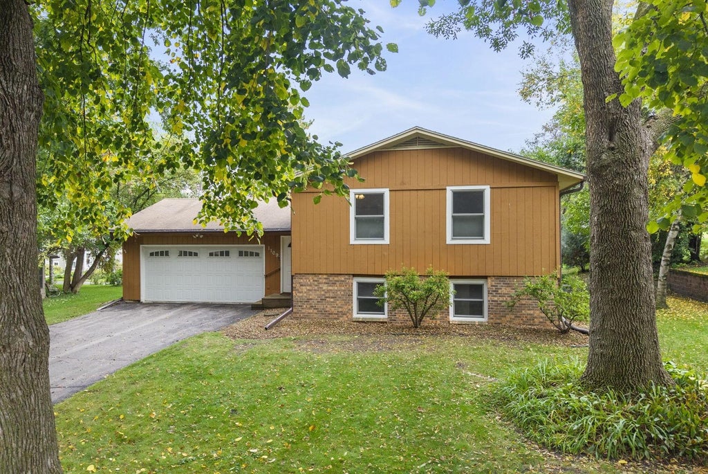 Photo of 1109 Elm Street, Northfield, MN 55057 (MLS # 7150893)