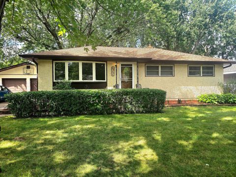 755 Meyer Street N Maplewood MN 55119
