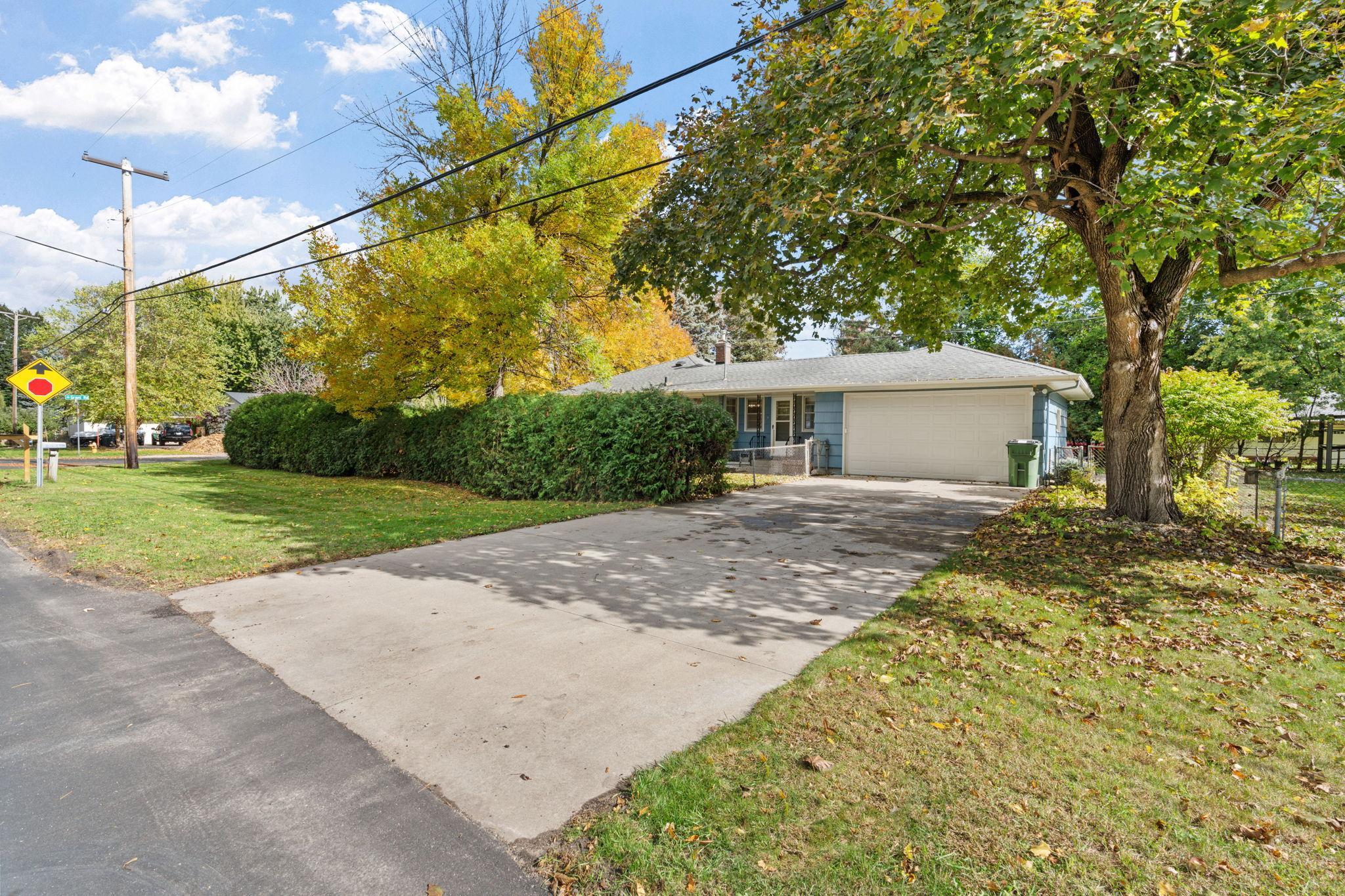 1936 Grant Road