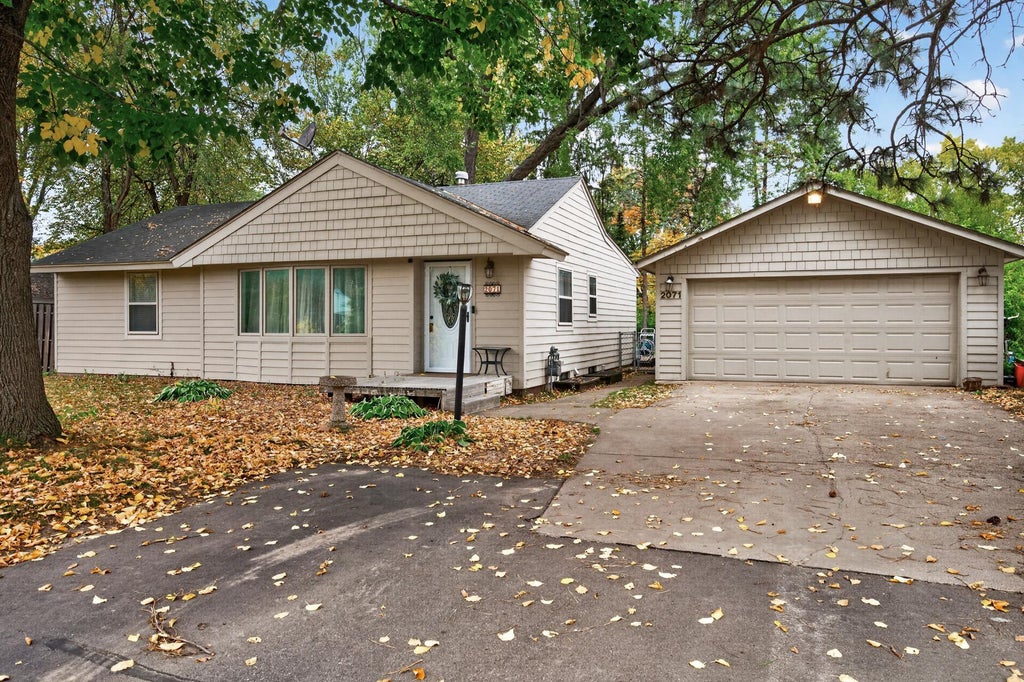 Photo of 2071 Cedar Avenue, White Bear Lake, MN 55110 (MLS # 7160750)