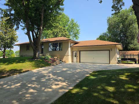 Photo of 408 Sunrise Drive, Litchfield, MN 55355 (MLS # 7077936)