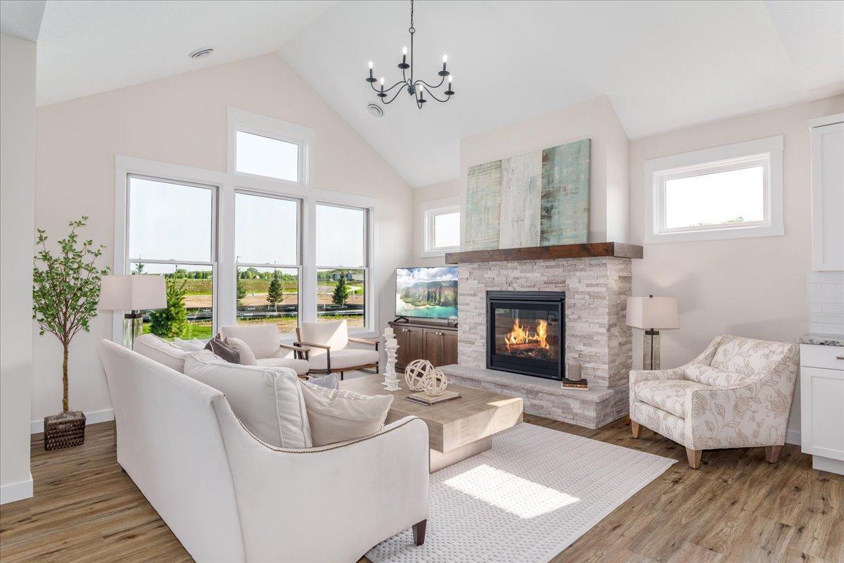2477 Sharon Lane